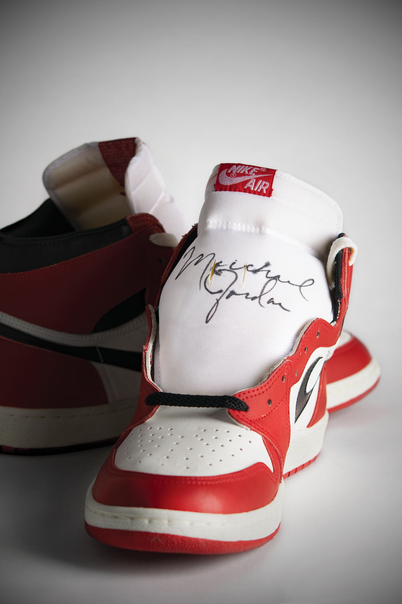 Lot #767 Michael Jordan: Air Jordan 1 'Player Sample' Sneakers Signed as a Rookie