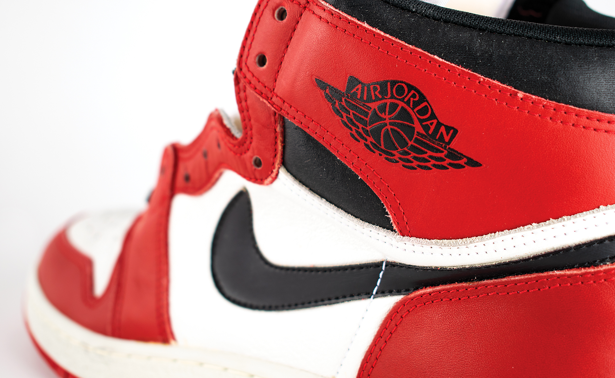 Air Jordan 1s Signed by Michael Jordan Listed on  for $1 Million – Robb  Report