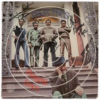 Lot #666 The Four Tops Signed Album - Image 1