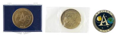 Lot #695 Al Worden's Apollo Anniversary Medallions (3) - Image 1