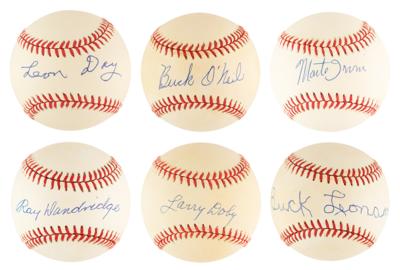 Lot #1093 Negro League Legends (6) Signed Baseballs - Image 1