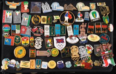 Lot #1036 Atlanta 1996 Summer Olympics Collection of Nearly (600) NOC Pins