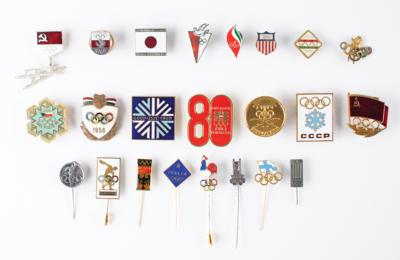 Lot #1042 Summer and Winter Olympics Collection of Over (150) NOC and Federation Pins - Image 1