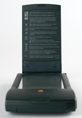Lot #7017 Apple Newton MessagePad 120 - Image 3