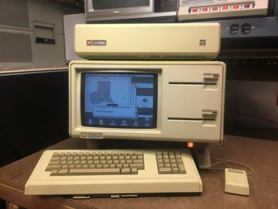 Lot #7013 Apple Lisa Computer - Image 38