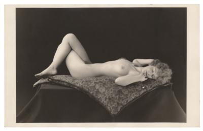 Lot #8040 Albert Arthur Allen 'The Female Figure' Photograph Suite - Image 11