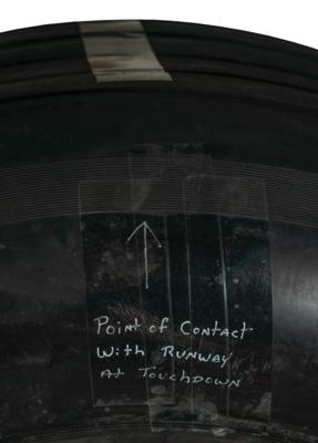 Lot #8037 Space Shuttle Discovery STS-105 Flown Tire - Image 5