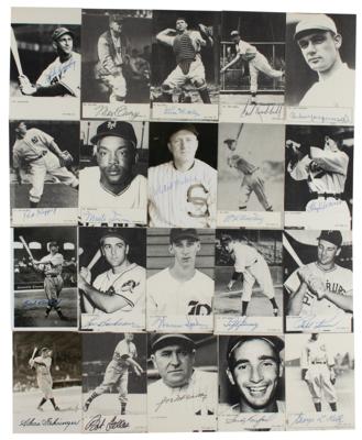 Lot #892 Baseball Hall of Famers (19) Signed Postcards