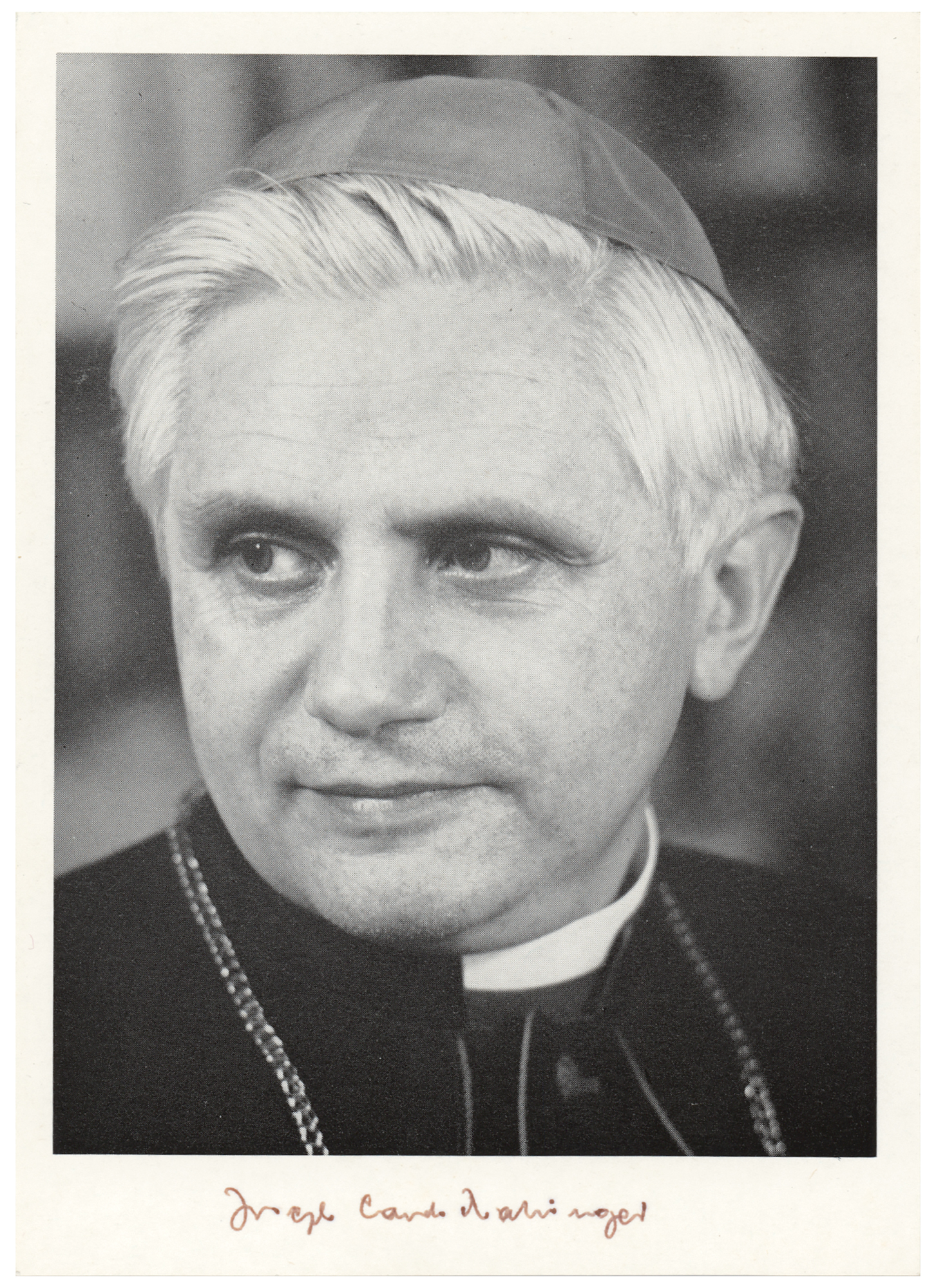 Lot #339 Pope Benedict XVI Signed Photograph