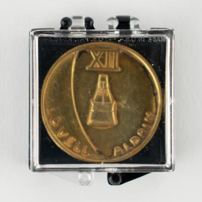 Lot #3075 James Lovell's Gemini 12 Flown Fliteline Medallion - Image 3