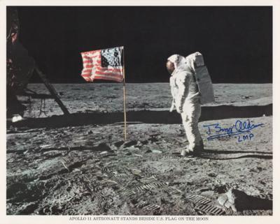 Lot #3225 Buzz Aldrin Signed Photograph - Image 1