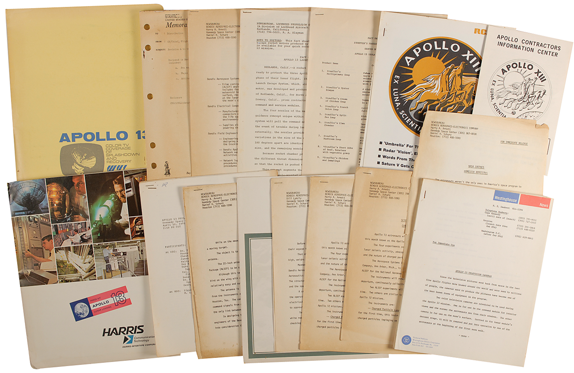 Lot #3319 Apollo 13 Press Kits and Ephemera