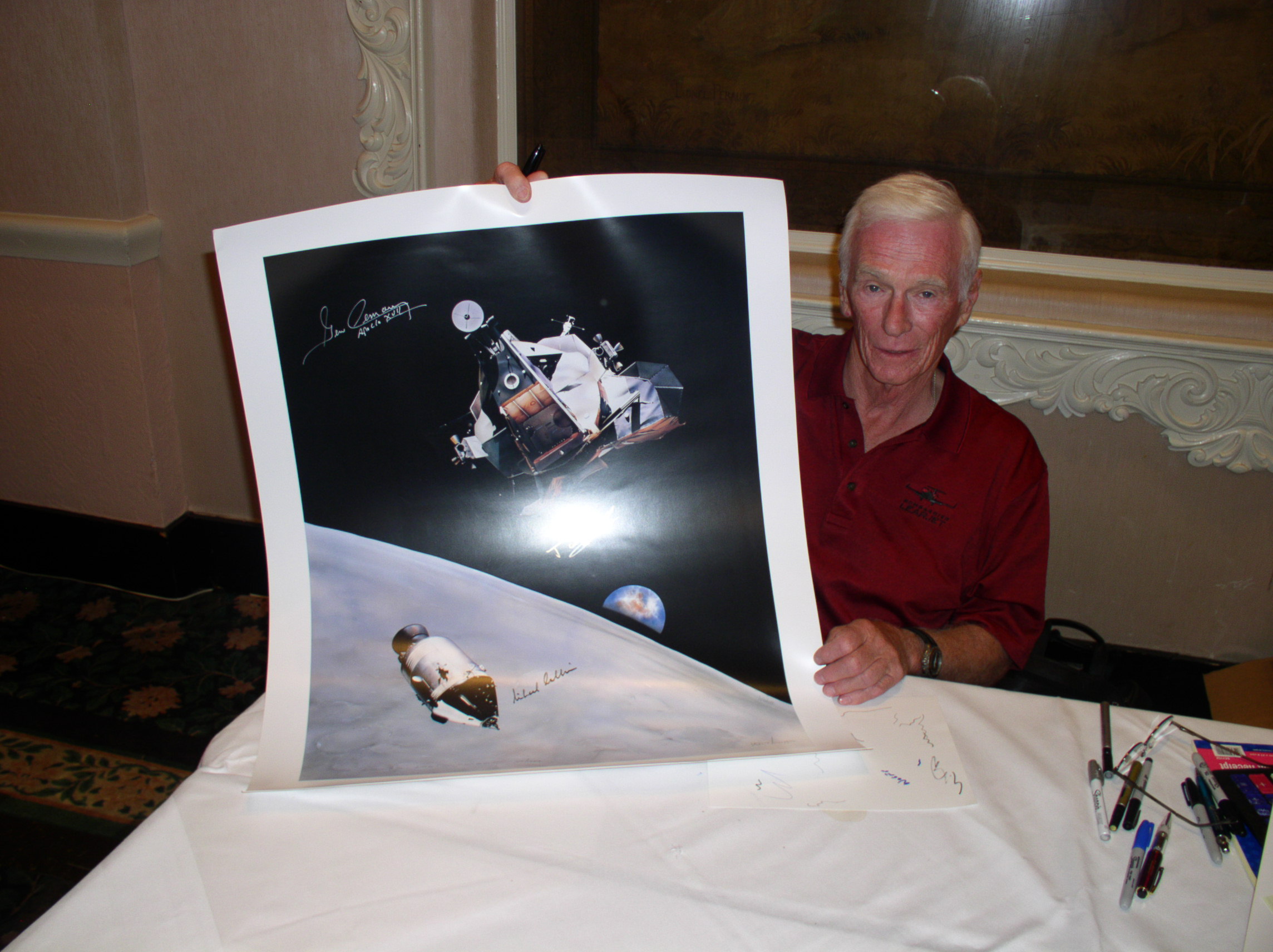 Lot #3469 Apollo Astronauts Signed Print - Image 3