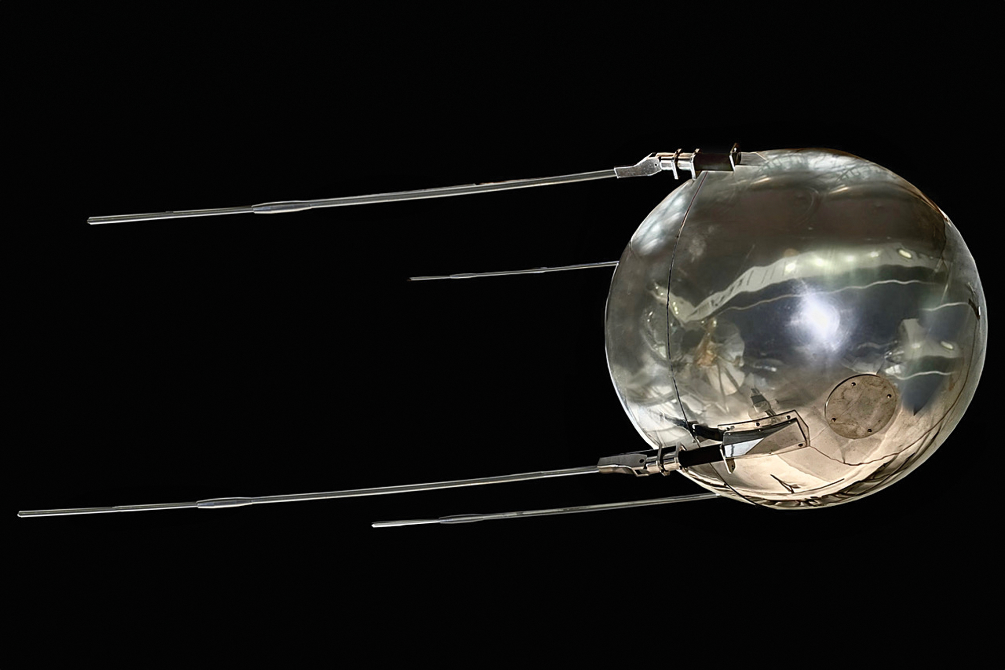Lot #3627 Sputnik 1 Full-Scale Model