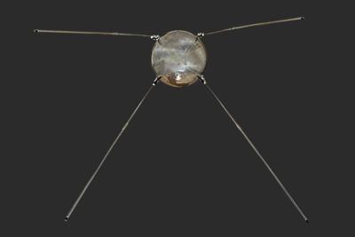 Lot #3627 Sputnik 1 Full-Scale Model - Image 4