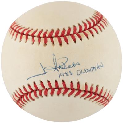 Lot #920 NY Yankees: Abbott, Dent, Hernandez, and Howe (4) Signed Baseballs - Image 5