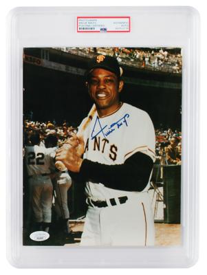 Lot #980 Willie Mays Signed Photograph - Image 1