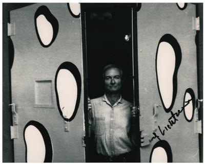 Lot #665 Roy Lichtenstein Signed Photograph - Image 1