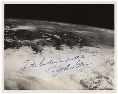 Lot #579 John Glenn Signed Photograph - Image 1