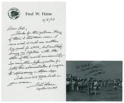 Lot #582 Fred Haise Signed Photograph and Autograph Letter Signed - Image 1