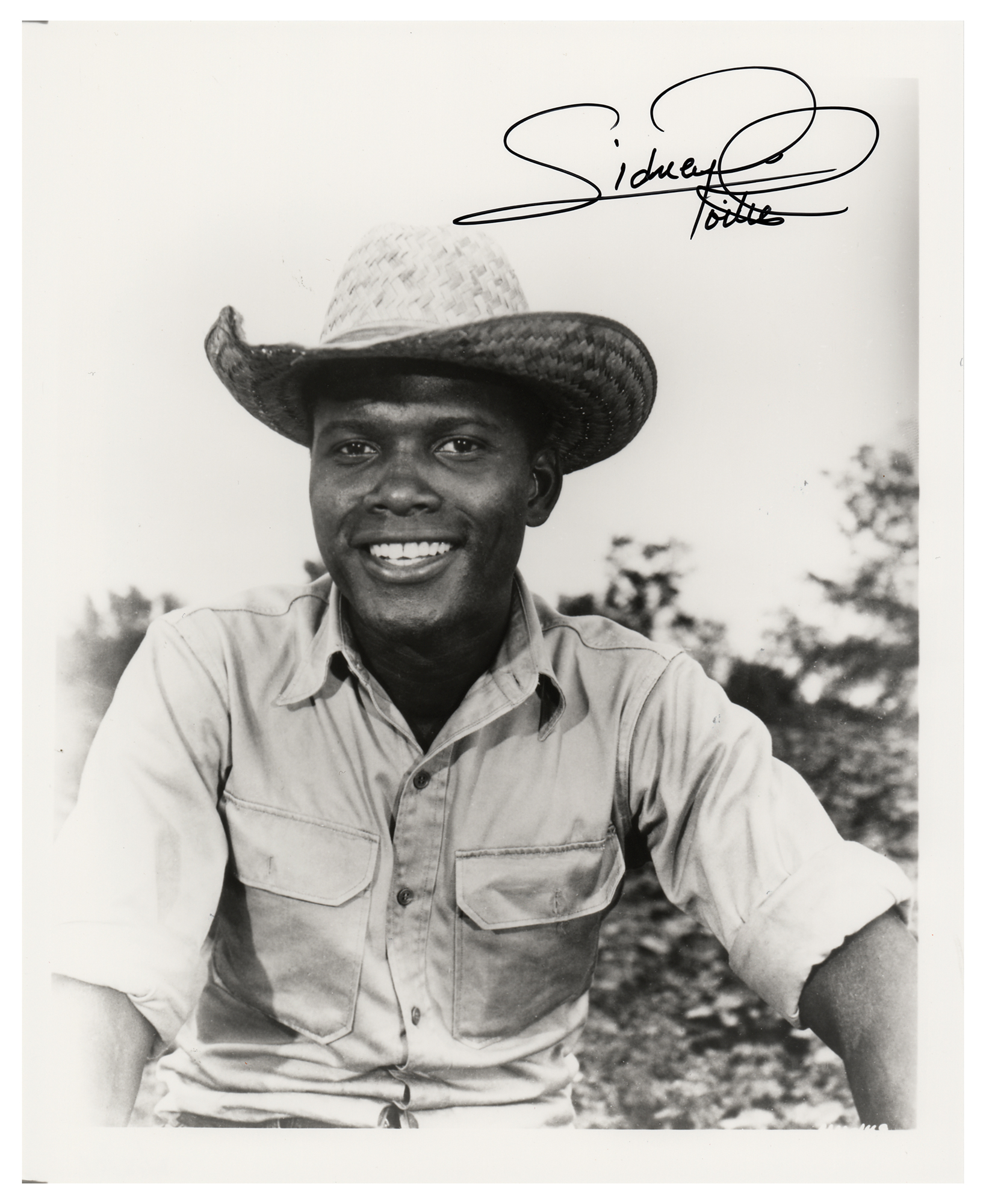 Lot #5515 Sidney Poitier Signed Photograph
