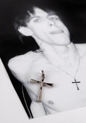 Lot #9025 Iggy Pop's Cross Necklace Pendant - Image 4