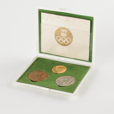 Lot #6074 Tokyo 1964 Summer Olympics Commemorative Medal Set - Image 3