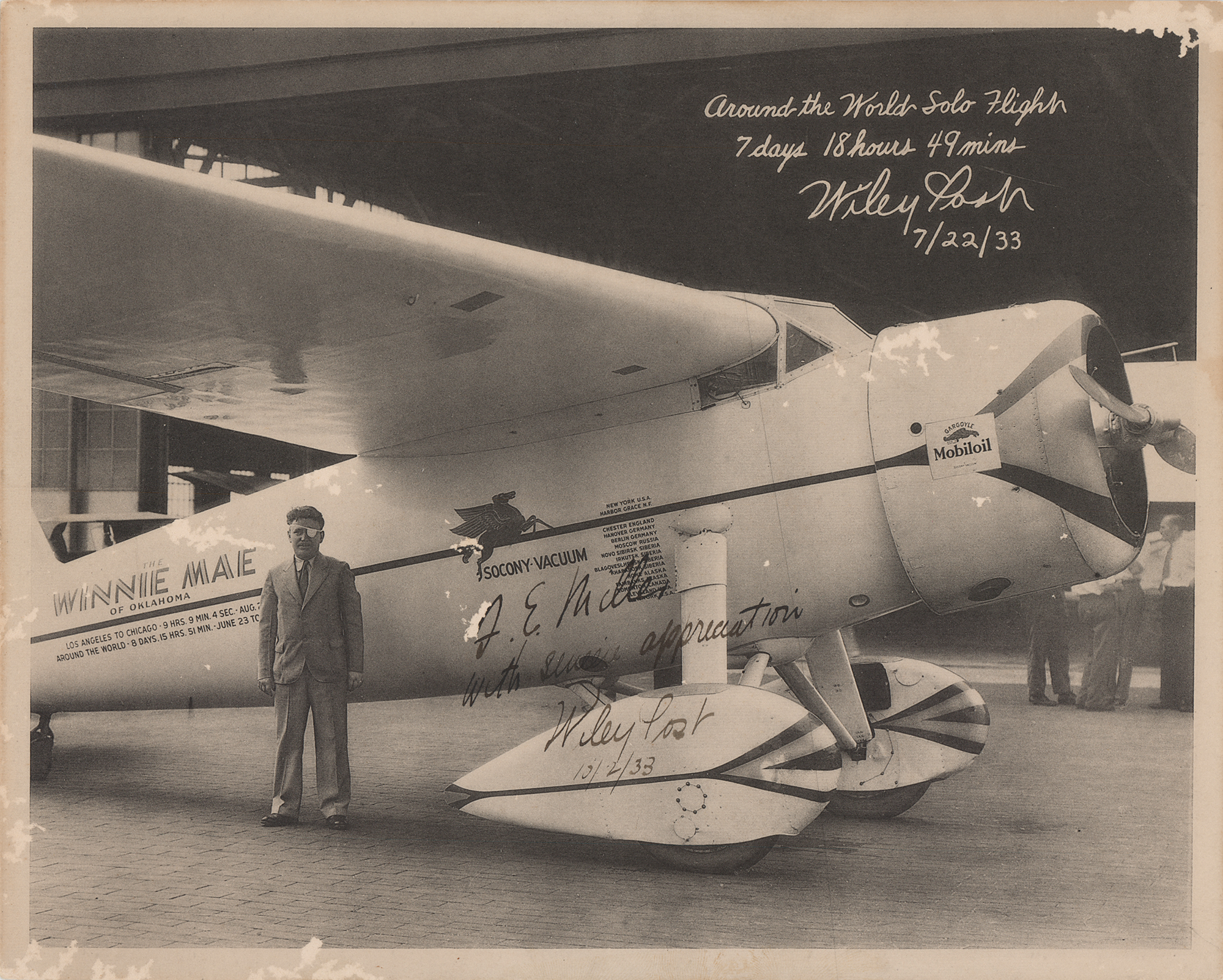 Lot #345 Wiley Post Signed Photograph
