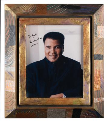 Lot #802 Muhammad Ali Signed Photograph - Image 2