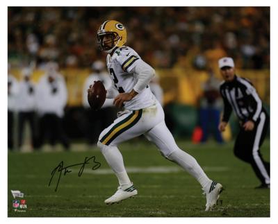 Lot #916 Aaron Rodgers Signed Photograph