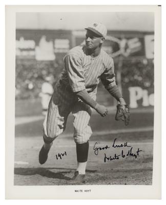 Lot #898 Waite Hoyt Signed Photograph - Image 1