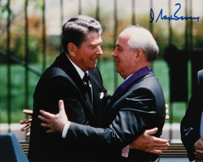 Lot #274 Mikhail Gorbachev Signed Photograph - Image 1