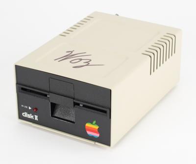 Lot #8046 Apple: Steve Wozniak and Ronald Wayne (2) Signed Items - Image 11