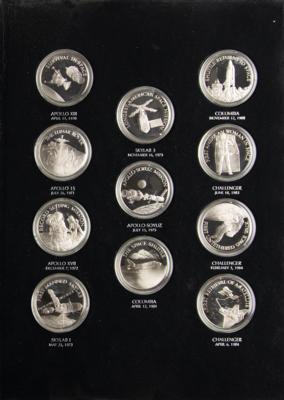 Lot #578 American Space Flight (25) Silver Anniversary Medals - Image 4