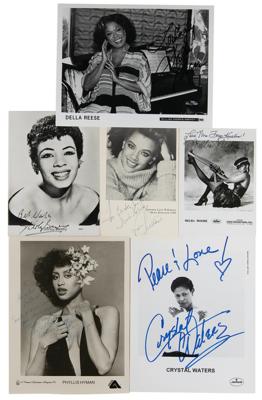 Lot #852 R&B Vocalists (6) Signed Photos - Image 1