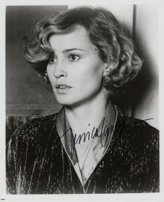 Lot #964 Jessica Lange Signed Photograph - Image 1