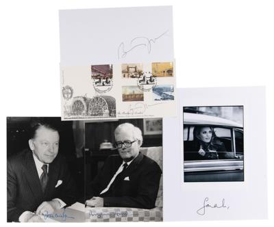 Lot #235 British Leaders (5) Signed Items - Image 1