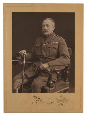Lot #537 Douglas Haig, 1st Earl Haig Signed Photograph - Image 1