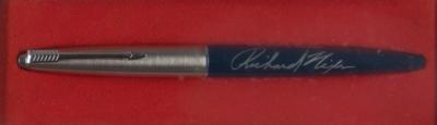 Lot #96 Richard Nixon Revenue Sharing Bill Signing Pen - Image 2
