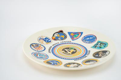 Lot #9146 Johnson Space Center Souvenir Plate - Image 3