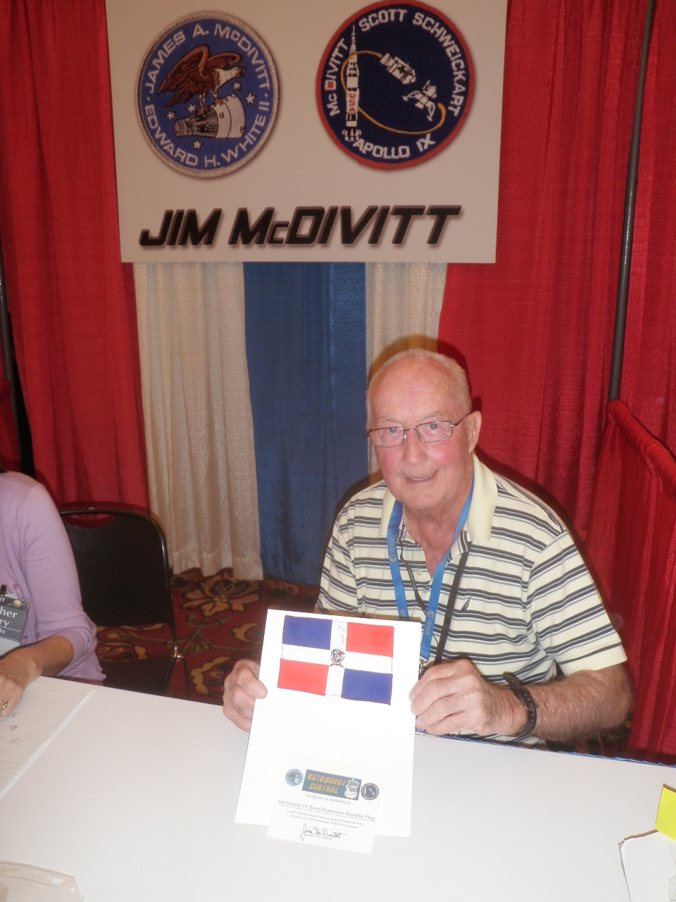 Lot #9059 Jim McDivitt's Gemini 4 Flown Dominican Republic Flag - Image 2