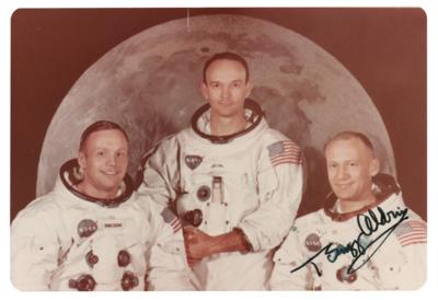 Lot #9222 Buzz Aldrin Signed Photograph - Image 1