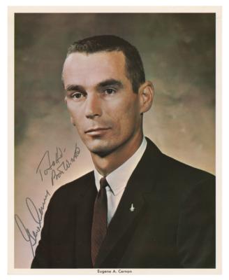 Lot #9465 Gene Cernan Signed Photograph - Image 1