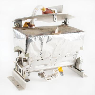 Lot #9111 Lunar Module Landing Radar Antenna Pedestal Mount and Tilt Mechanism - Image 1
