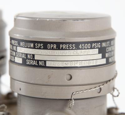 Lot #9104 Apollo Service Propulsion System Helium Regulator Assembly - Image 3