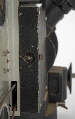 Lot #9731 Akeley Cinema Theodolite 35mm Missile Tracking Camera - Image 6