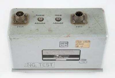 Lot #9117 Apollo Block I Command Module Phase Lock Oscillator - Image 2