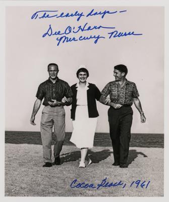 Lot #9519 Dee O'Hara Signed Photograph - Image 1