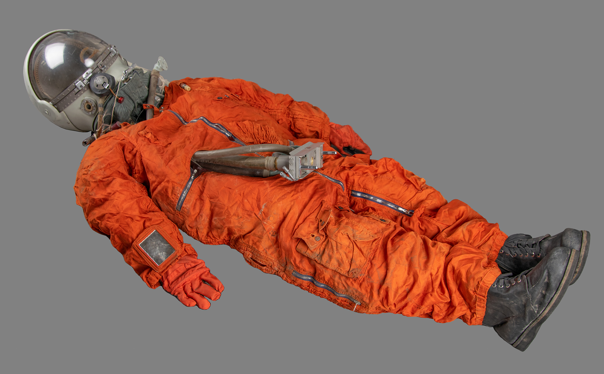 Lot #9617 Cosmonaut SK-1 Vostok Suit Assembly Prototype or Display - Image 1