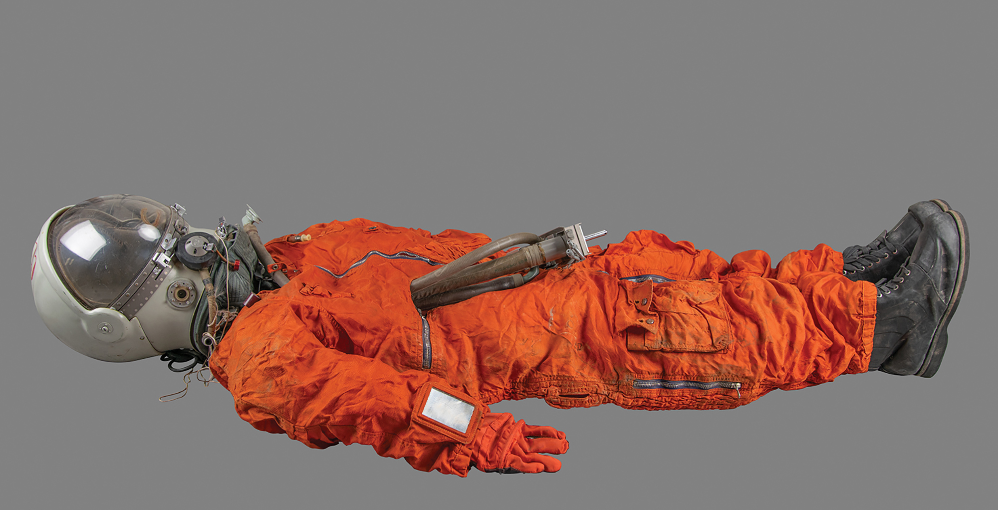 Lot #9617 Cosmonaut SK-1 Vostok Suit Assembly Prototype or Display - Image 3